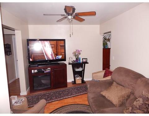 293 Davis St, Fall River, MA 02720 photo 9