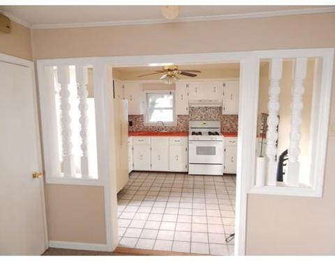 293 Davis St, Fall River, MA 02720 photo 22