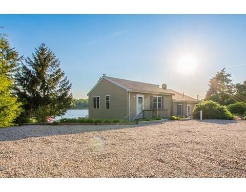 31 Rosepoint Ave, West Wareham, MA 02576 photo 4