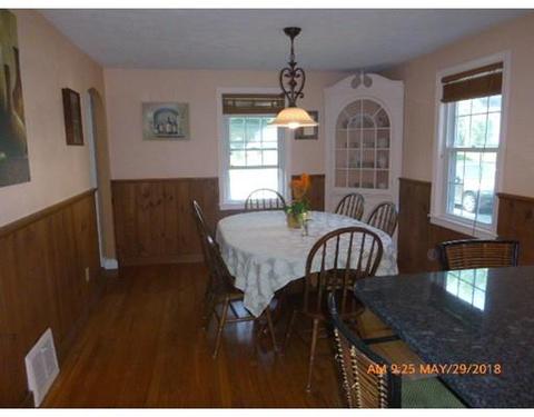 30 Bailey St, Worcester, MA 01602 photo 14