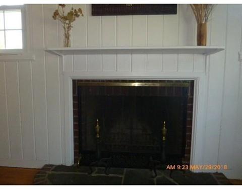 30 Bailey St, Worcester, MA 01602 photo 17