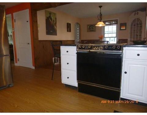 30 Bailey St, Worcester, MA 01602 photo 12