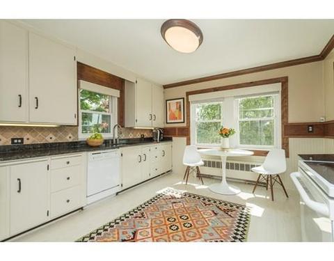 16 Shaw Rd, Brookline, MA 02467 photo 5