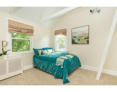 16 Shaw Rd, Brookline, MA 02467 photo 10