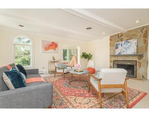 16 Shaw Rd, Brookline, MA 02467 photo 3