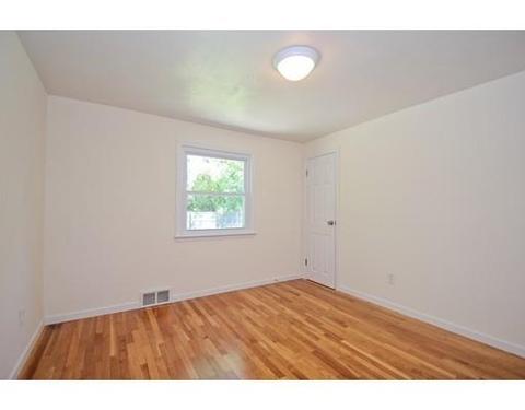 21 Moss Rd, Springfield, MA 01119 photo 20