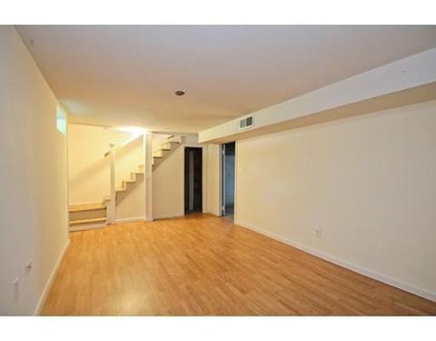 21 Moss Rd, Springfield, MA 01119 photo 22