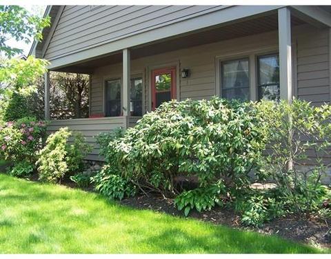 1 Riverside St, Danvers, MA 01923 photo 2
