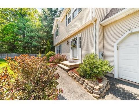 57 Emeline Ct, Springfield, MA 01128 photo 27