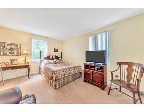 57 Emeline Ct, Springfield, MA 01128 photo 13