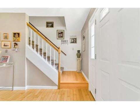 57 Emeline Ct, Springfield, MA 01128 photo 10
