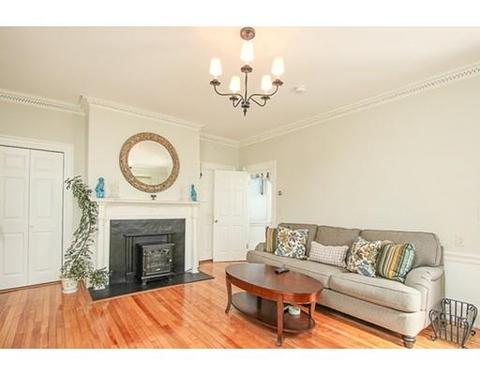 21 Bartlett St, Beverly, MA 01915 photo 3