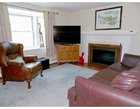 6 Susan Rd, Marblehead, MA 01945 photo 11