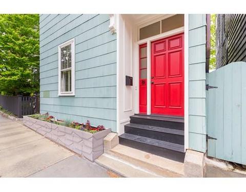 81 Walnut St, Brookline, MA 02445 photo 2