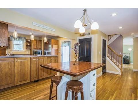 25 Omoore Ave, Maynard, MA 01754 photo 7