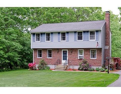 135 Douglas Rd, Webster, MA 01570 photo 1