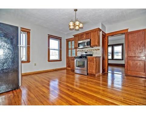 278 Greenwood St, Worcester, MA 01607 photo 4