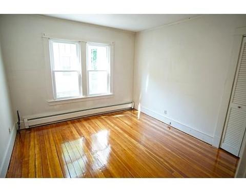 71 Eleanor Rd, Springfield, MA 01108 photo 7