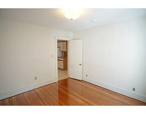 71 Eleanor Rd, Springfield, MA 01108 photo 8