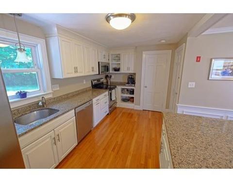 19 Cape Cod Ln, Braintree, MA 02184 photo 8