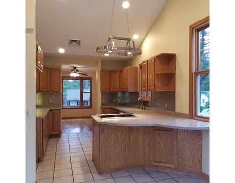 46 Pine St, Hardwick, MA 01082 photo 6