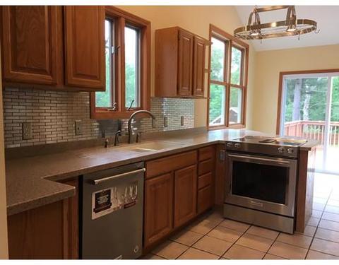 46 Pine St, Hardwick, MA 01082 photo 4
