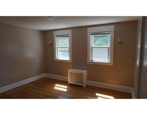 369 Tremont St, Springfield, MA 01104 photo 9