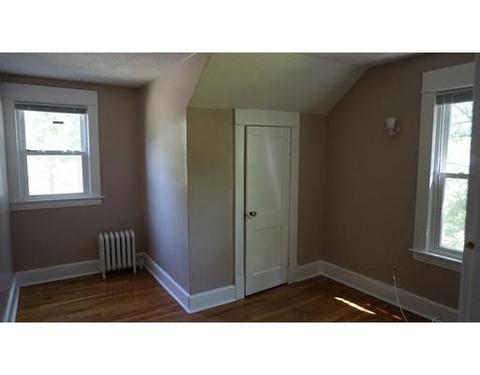 369 Tremont St, Springfield, MA 01104 photo 11