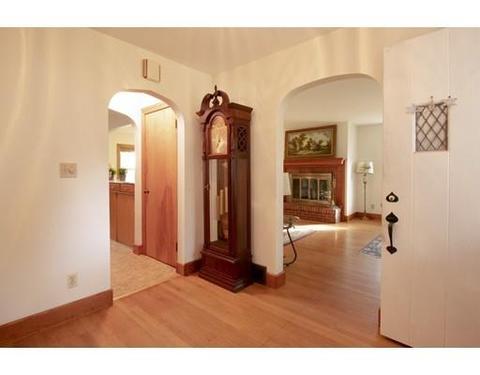 721 Lenox St, Athol, MA 01331 photo 4