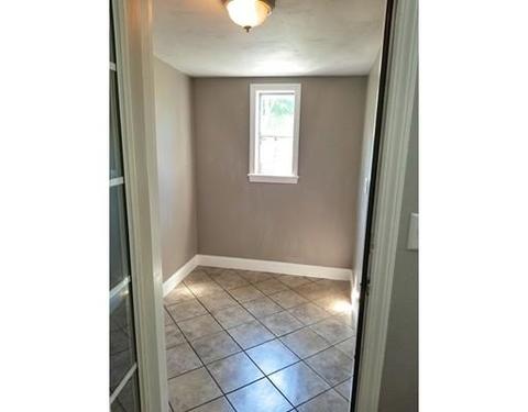 411 Massasoit Rd, Worcester, MA 01604 photo 4