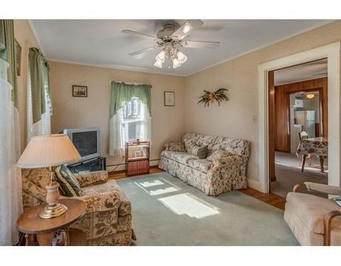 8 Williams Ct, Gloucester, MA 01930 photo 6