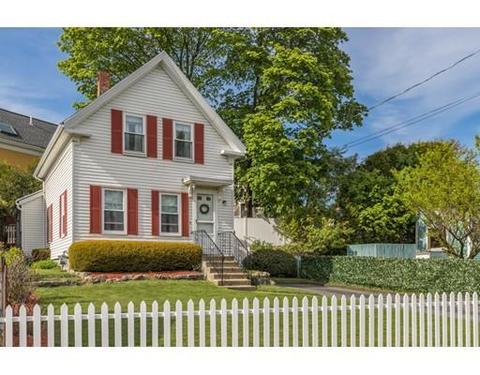 8 Williams Ct, Gloucester, MA 01930 photo 2