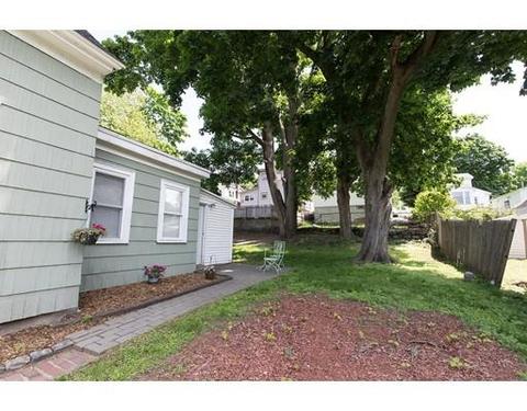 23 Beech St, Lowell, MA 01850 photo 18