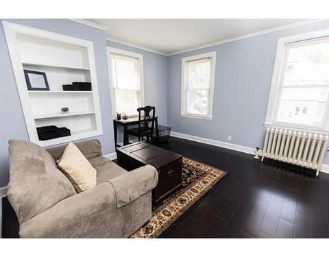 23 Beech St, Lowell, MA 01850 photo 8