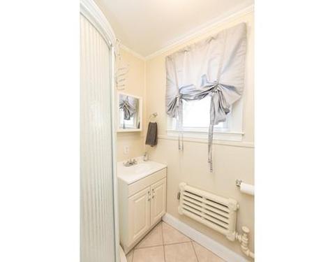 23 Beech St, Lowell, MA 01850 photo 12