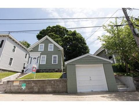 23 Beech St, Lowell, MA 01850 photo 2