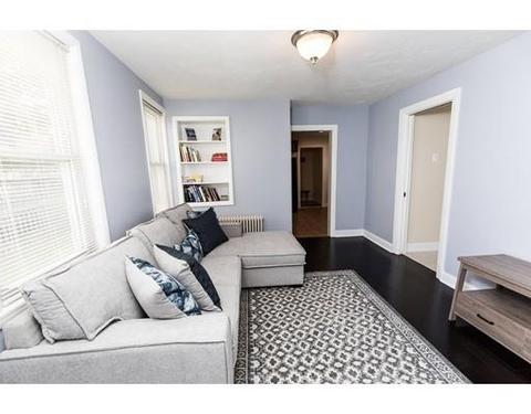 23 Beech St, Lowell, MA 01850 photo 5