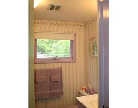50 Lavender Ln, Springfield, MA 01129 photo 7