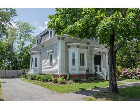 24 Clark St, Danvers, MA 01923 photo 1
