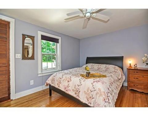 15 Farm St, Upton, MA 01568 photo 17