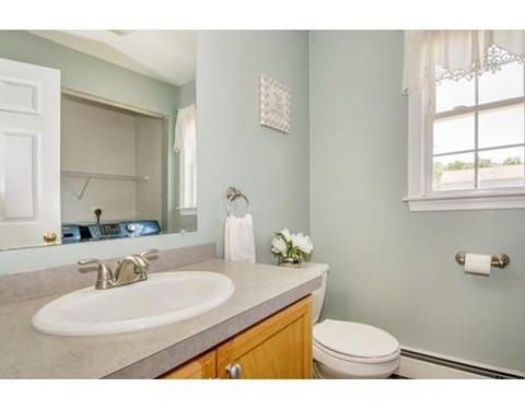 14 Konkel Ave, Webster, MA 01570 photo 9