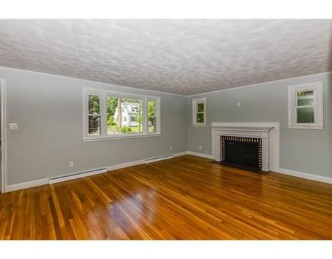 184 Vincent Rd, Dedham, MA 02026 photo 4