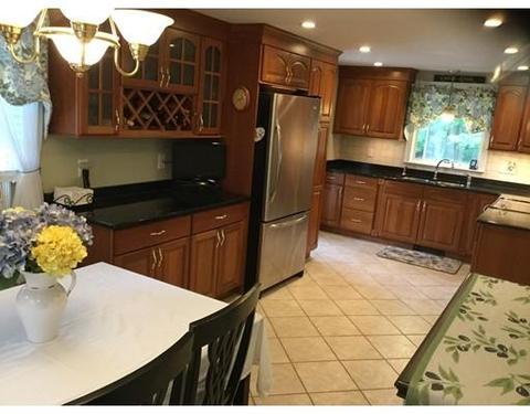 246 West St, Reading, MA 01867 photo 3