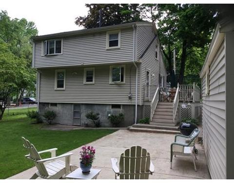 246 West St, Reading, MA 01867 photo 2