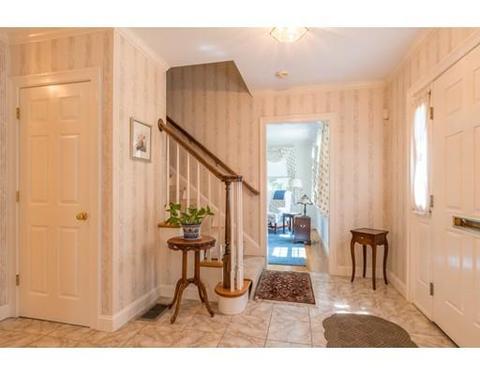 46 Holmes, Needham, MA 02492 photo 3