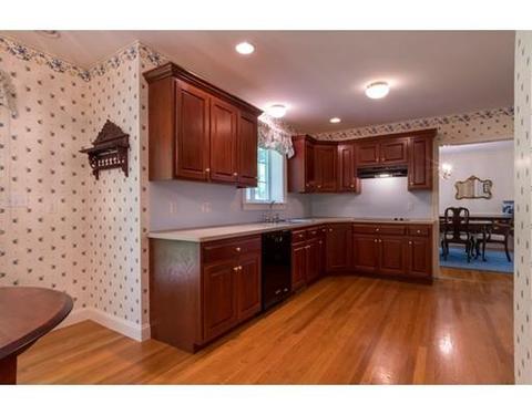 46 Holmes, Needham, MA 02492 photo 6