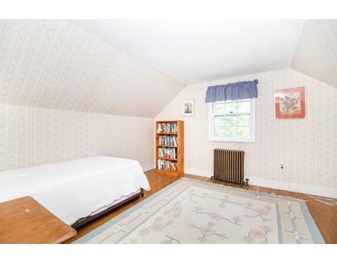16 Cape Cod Ln, Milton, MA 02186 photo 18