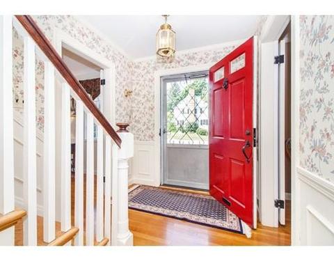 16 Cape Cod Ln, Milton, MA 02186 photo 3