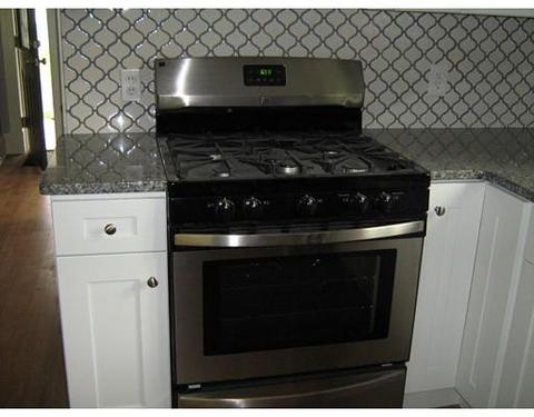 41 Silver St, West Springfield, MA 01089 photo 10