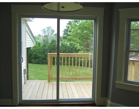 41 Silver St, West Springfield, MA 01089 photo 5